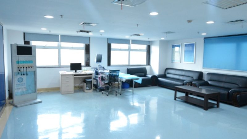 小标题：关注关键指标，了解健康风险
